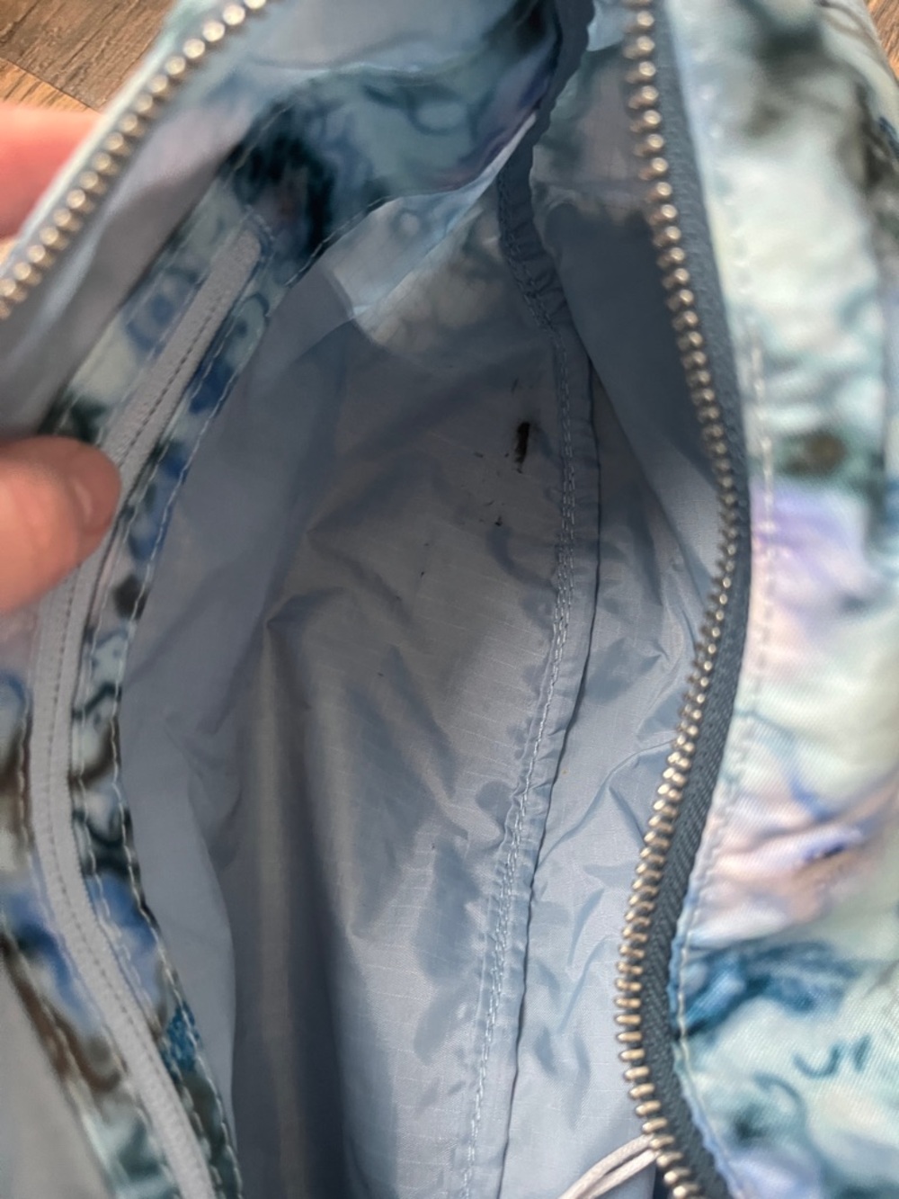 BAGGU X COLLINA STRADA MEDIUM NYLON CRESCENT BAG - BLUE THORNS - Picture 8 of 8